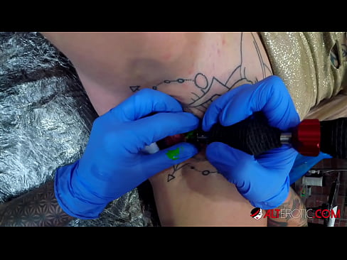 ❤️ Изключително татуираната красавица Съли Савидж има татуировка на клитора си ❤️ Порно fb в bg.higlass.ru ☑